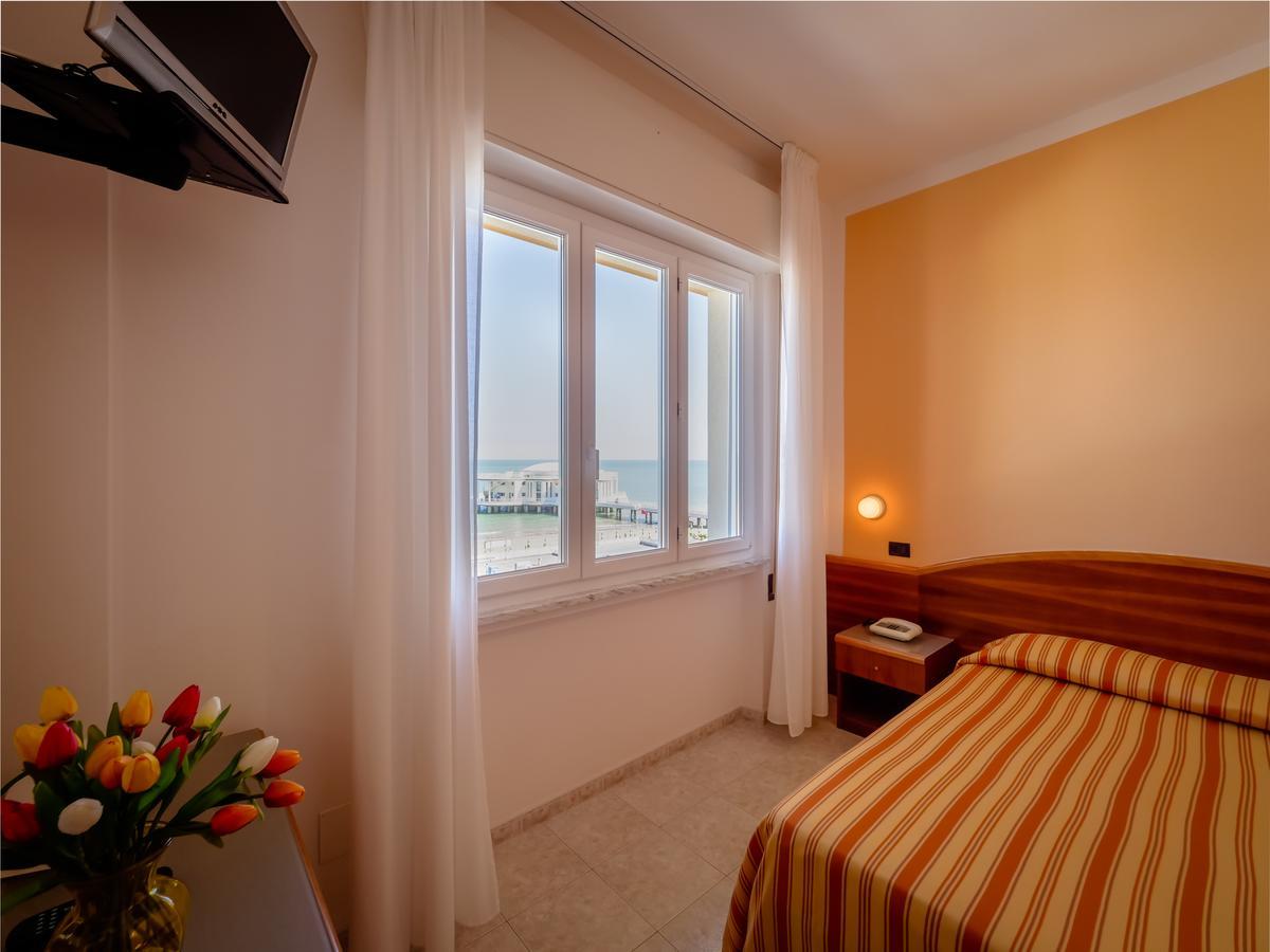Hotel De La Ville Senigallia Zewnętrze zdjęcie